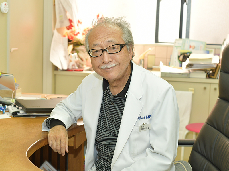 院長 藤原 茂樹